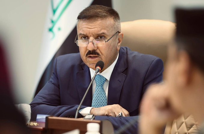 بسبب زيادة أوزانهم.. وزير الداخلية العراقي يوجه باستبعاد مجموعة ضباط من الترقية لجدول تموز الجاري